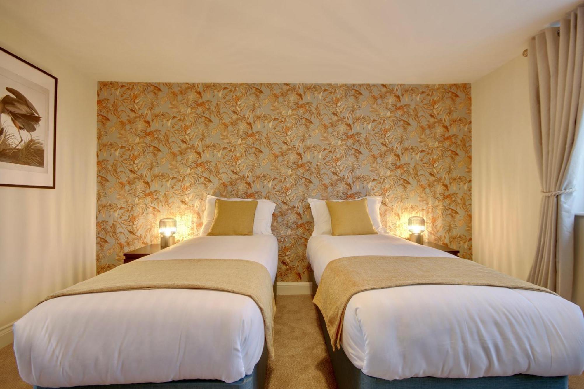 Orange Grove Hotel & Gardens Sarisbury Green Bagian luar foto