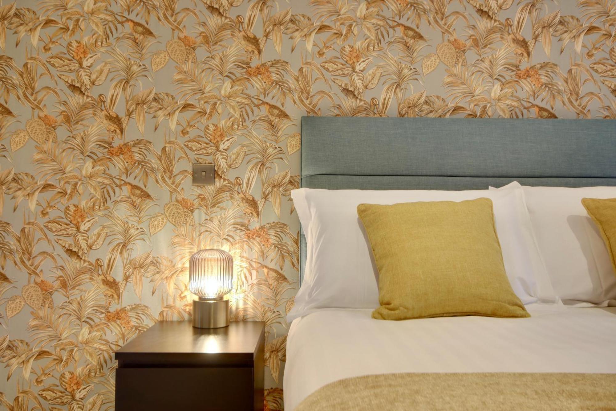 Orange Grove Hotel & Gardens Sarisbury Green Bagian luar foto